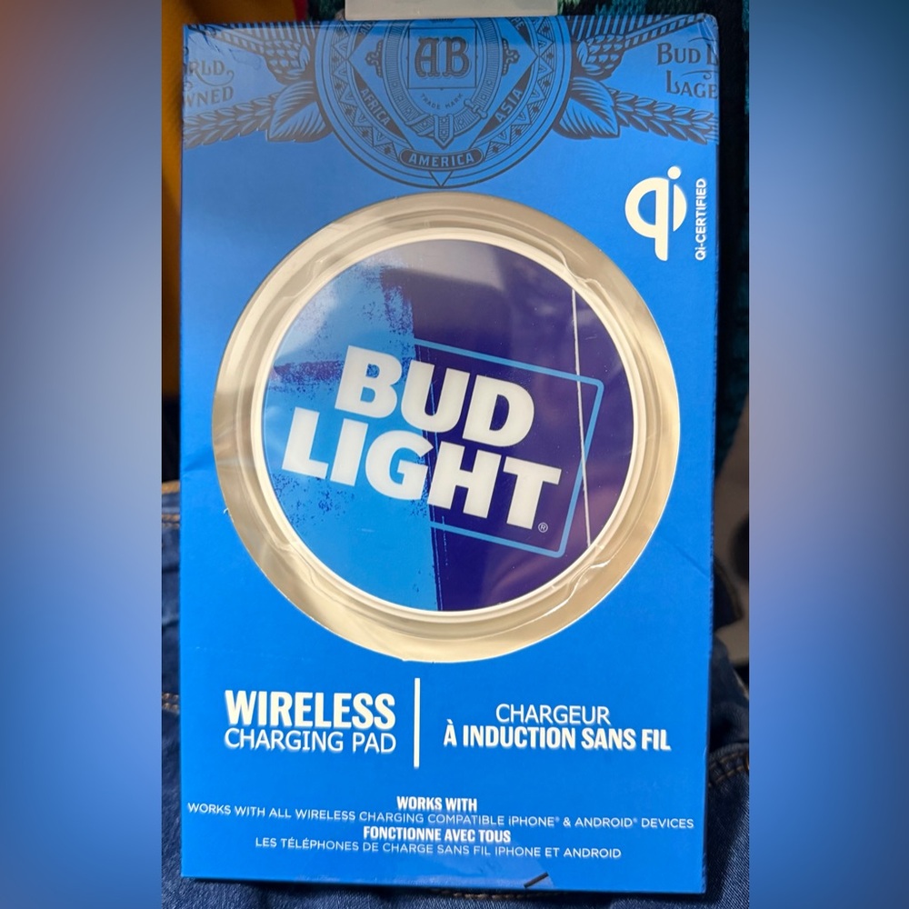 Bud Light Wireless Charging Pad